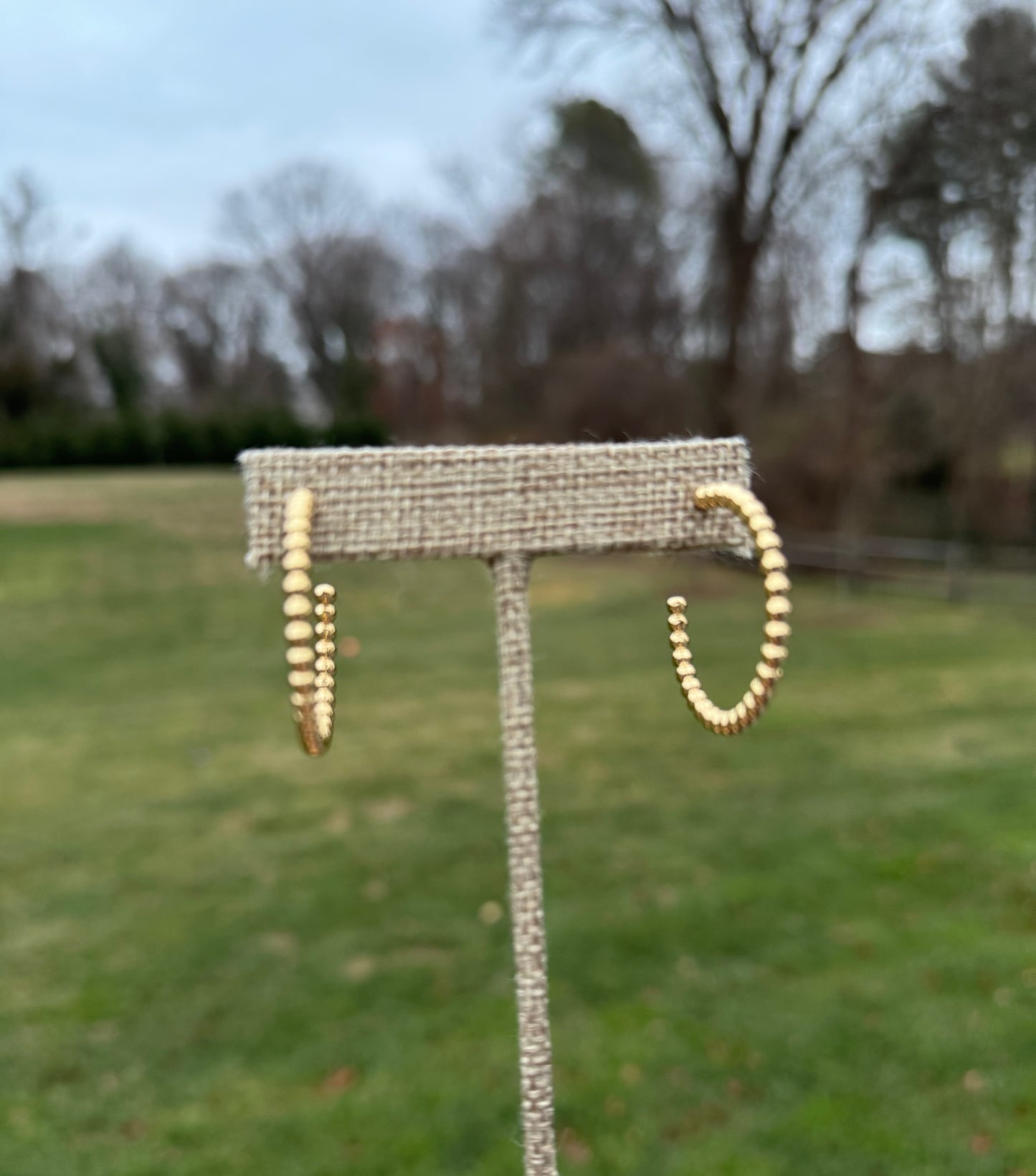 14k gold plated textured hoop earring