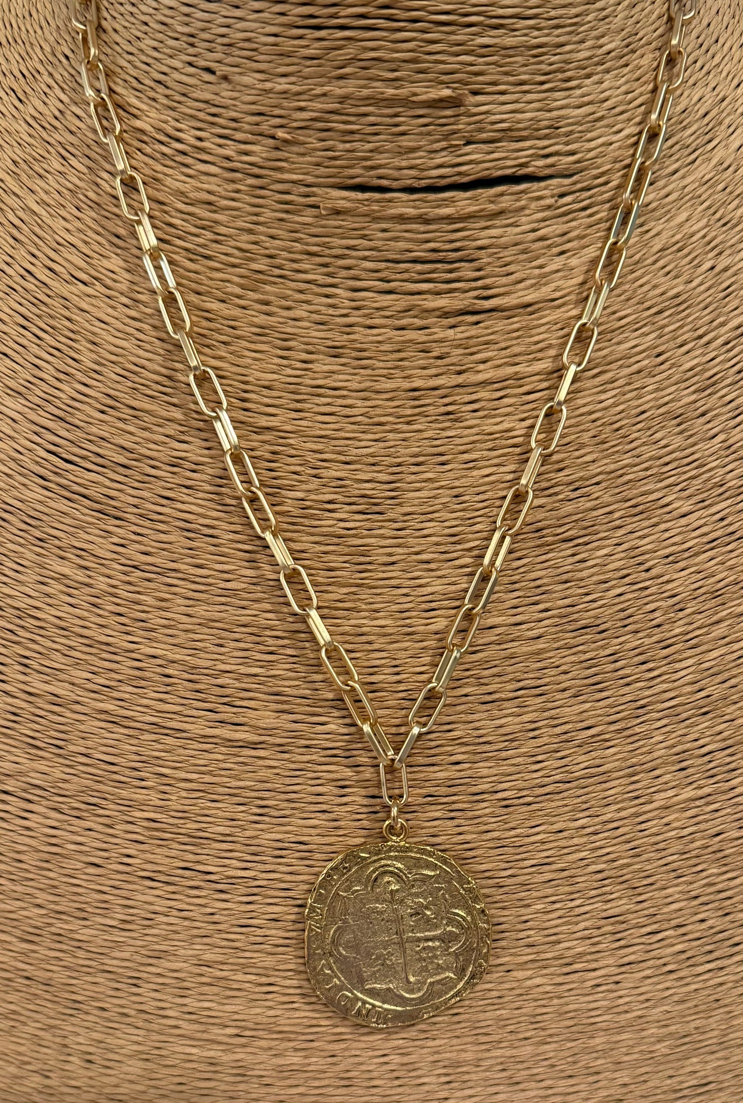 Paper clip Necklace with large coin pendant